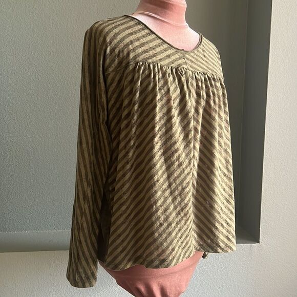 Anthropologie Top   - Picture 4 of 6